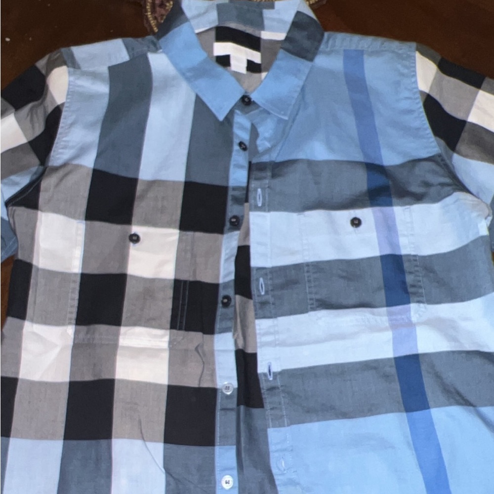 Burberry dress shirt short sleeve